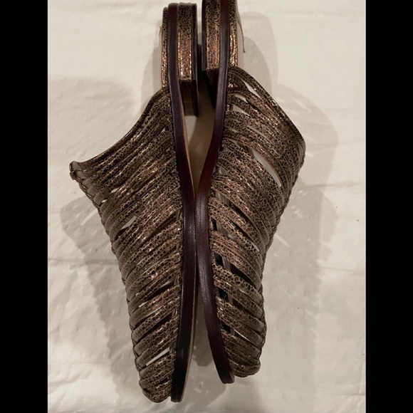 Cecilia New York Gloria Slides/Mules, Size 8 1/2B - Picture 7 of 8